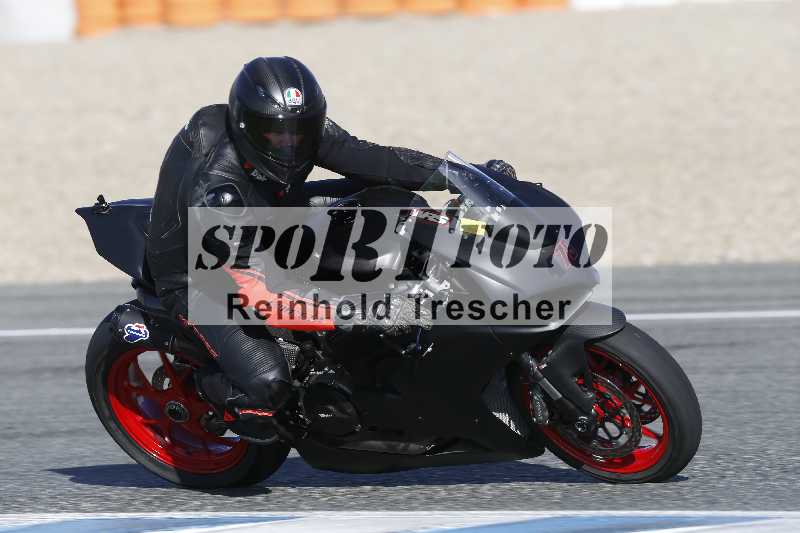 /02 28.-31.01.2025 Moto Center Thun Jerez/gruen-green/79